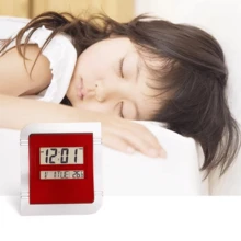 Reloj digital, reloj multifuncional, reloj digital de pared, reloj digital de mesa. Ideal para decorar la sala de estar, con funciones de temperatura/horario de verano/atenuación automática/humedad/alarma: formato de 12/24 horas, funcionamiento silencioso, apto para todos los usuarios, funciona con pilas. Perfecto como regalo de cumpleaños, regalo de graduación, decoración de pared para el dormitorio, decoración para la residencia de estudiantes, regalo de vuelta al cole, decoración para la escuela, regalo sorpresa, decoración para el hogar, accesorio de estudio y mucho más. - Negro - Ver 10