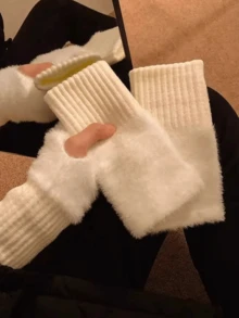 2/4pcs Plush Half-Finger Gloves, Warm Accessories In Winter, Warmth And Softness, Half-Finger Design (Bare Finger+Wrist Guard) Focuses On "Warmth And Flexibility", Which Is Used In Many Scenes, Such As Office Typing, Learning To Write, Mobile Phone Operation And Other Scenes That Require Flexible Hands - Multicolor - View 7