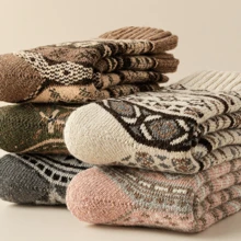 1/5 Pair Thick Yoga Socks, Moisture-Wicking, Warm, Winter Cold-Proof - Multicolor - View 3