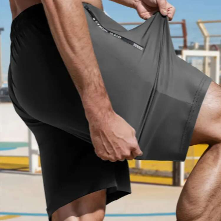 Bermuda Masculina com Bolsos Logo Refletivo Brilha com Flash Verão Praia Academia Treino Final de Ano - Cinza - Visão 4