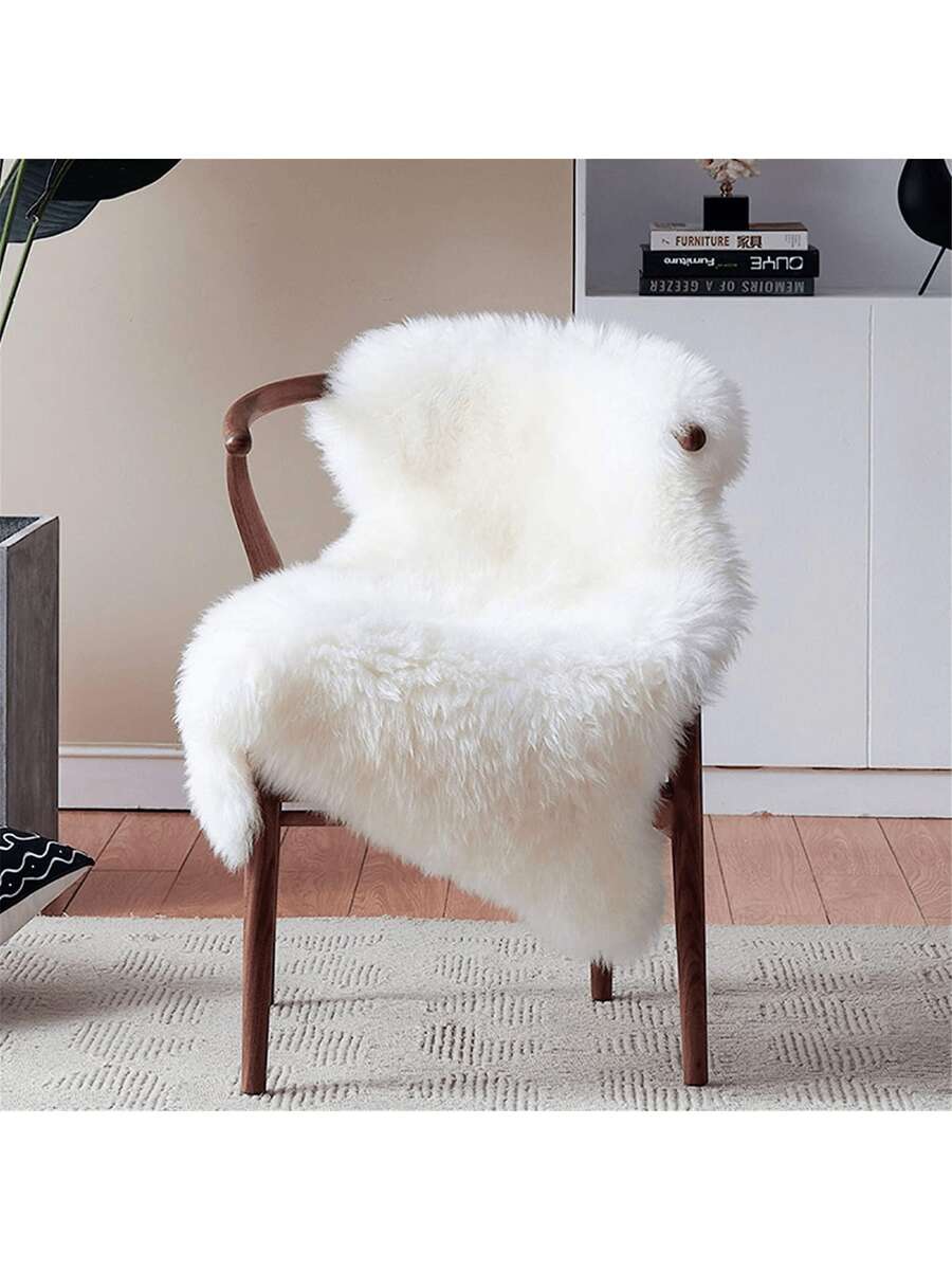 1pc Faux Fur Chair Cover, White, Beige Fluffy Carpet, Soft Bedroom Carpet, Plush Carpet, Living Room Shaggy Carpet, Thick Carpet, Furry Carpet, Autumn/Winter Carpet - White - View 1
