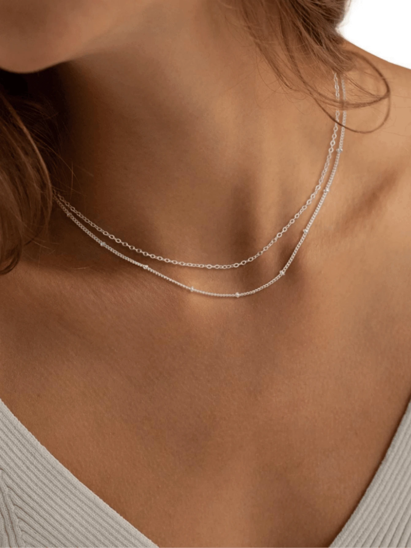 1pc Double Layer Chain Necklace, Fashionable Minimalist O-Shape Beaded Layered Choker Necklace, Lightweight Luxury Versatile Necklace Accessory Suitable For Girls & Women (Bead Quantity Random) - Silver - View 1