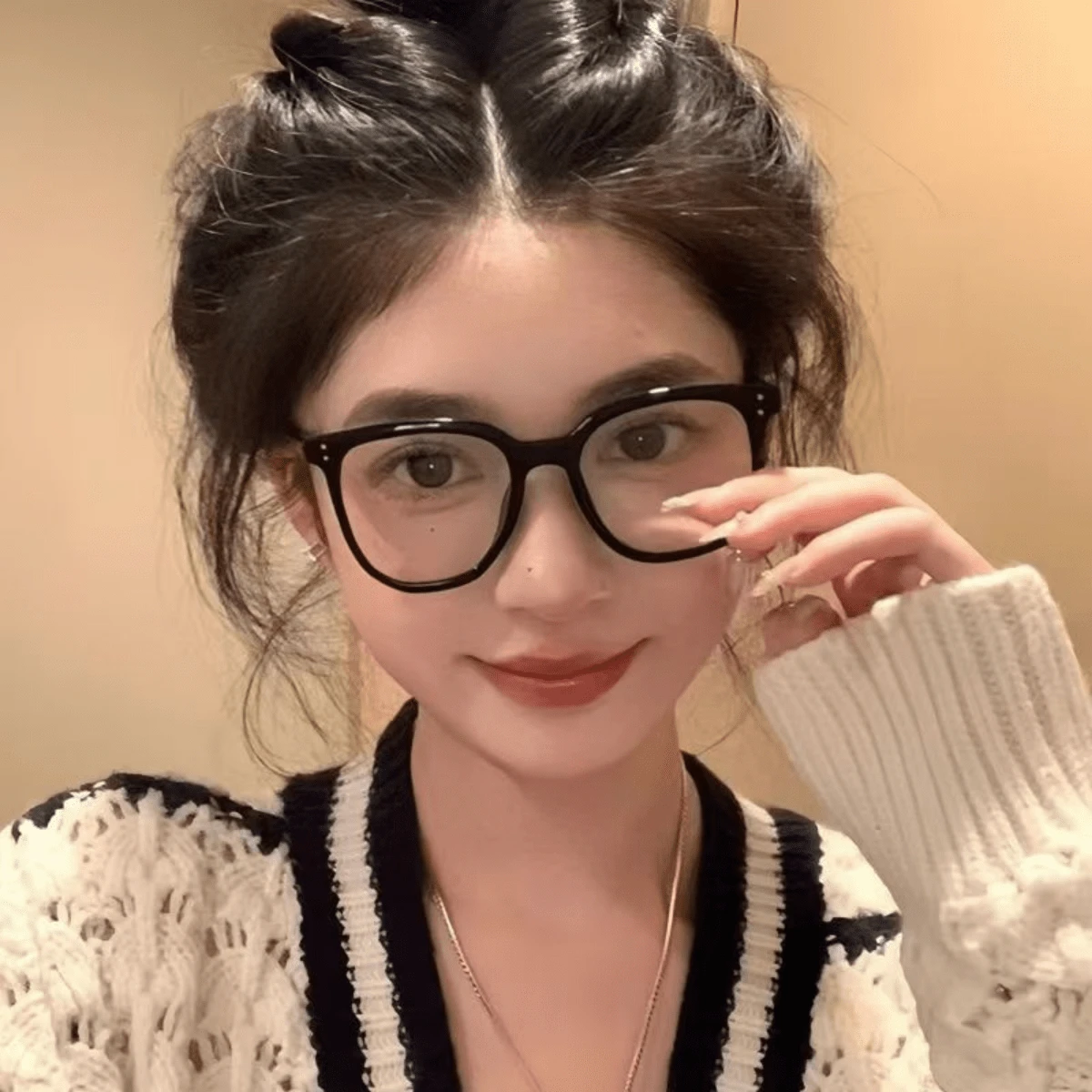 Black-Framed Glasses - Korean Style For Women - Beauty Tool For Flawless Appearance - Slimming Effect On A Round Face - Large-Framed Eye Frame Eyeglass Frame - Multicolor - View 1