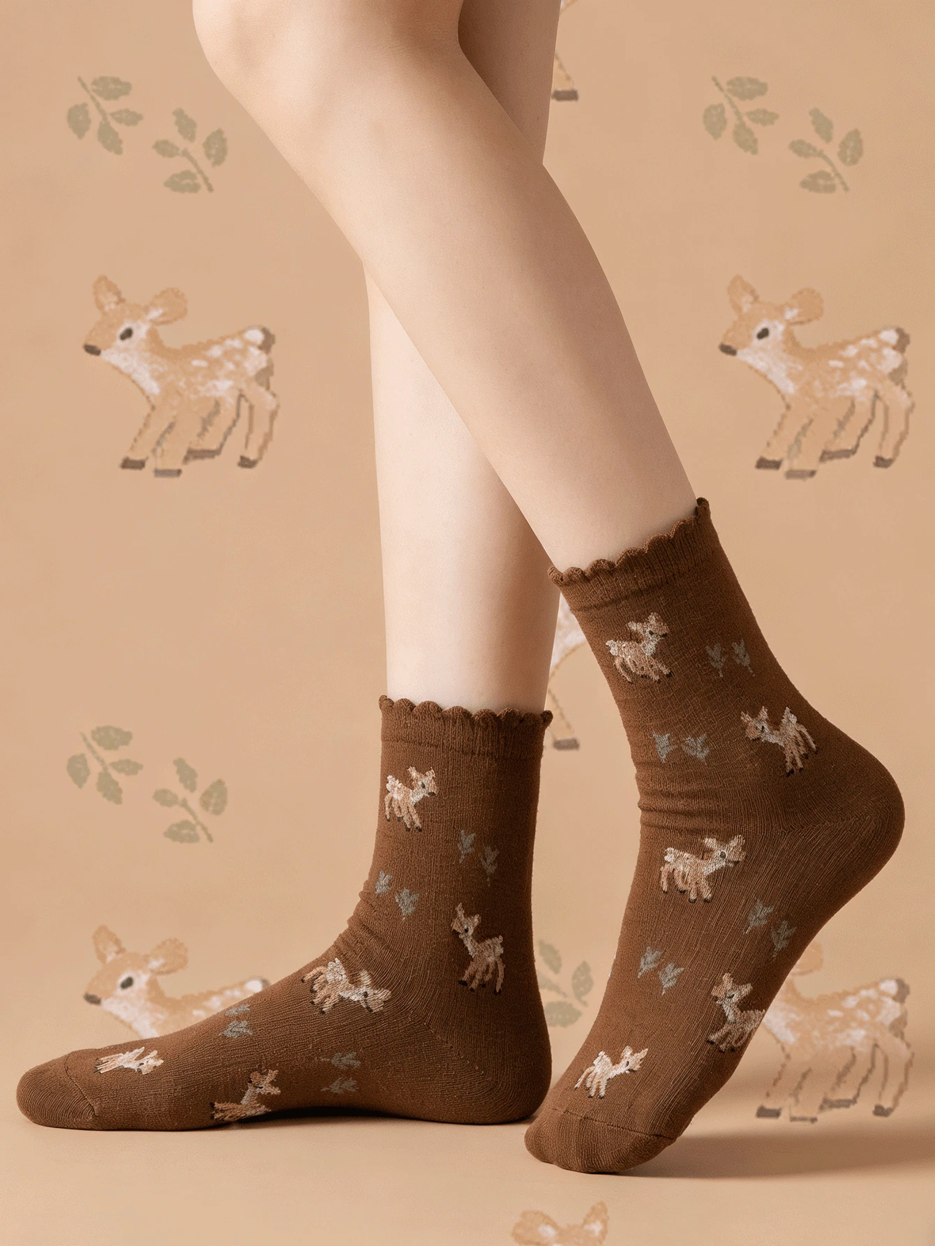 1 Pair Women's Cute Deer Pattern Socks, Fun, Charming, Personalized, Versatile For All Seasons