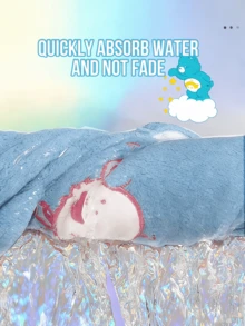 珊瑚绒干发帽，蓝色，可爱卡通印花，柔软厚实的珊瑚绒材质，吸水性强，便携设计，适合沐浴后使用，卡通爱好者、年轻女性、学生、上班族，也是送给朋友/爱人的可爱礼物。 - 淺藍色 - 查看 6