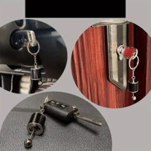 1pc Car Part Model Gear Shift Keychain, Mini Car Gear Stick Handle Keychain Keyring - Multicolor - View 4