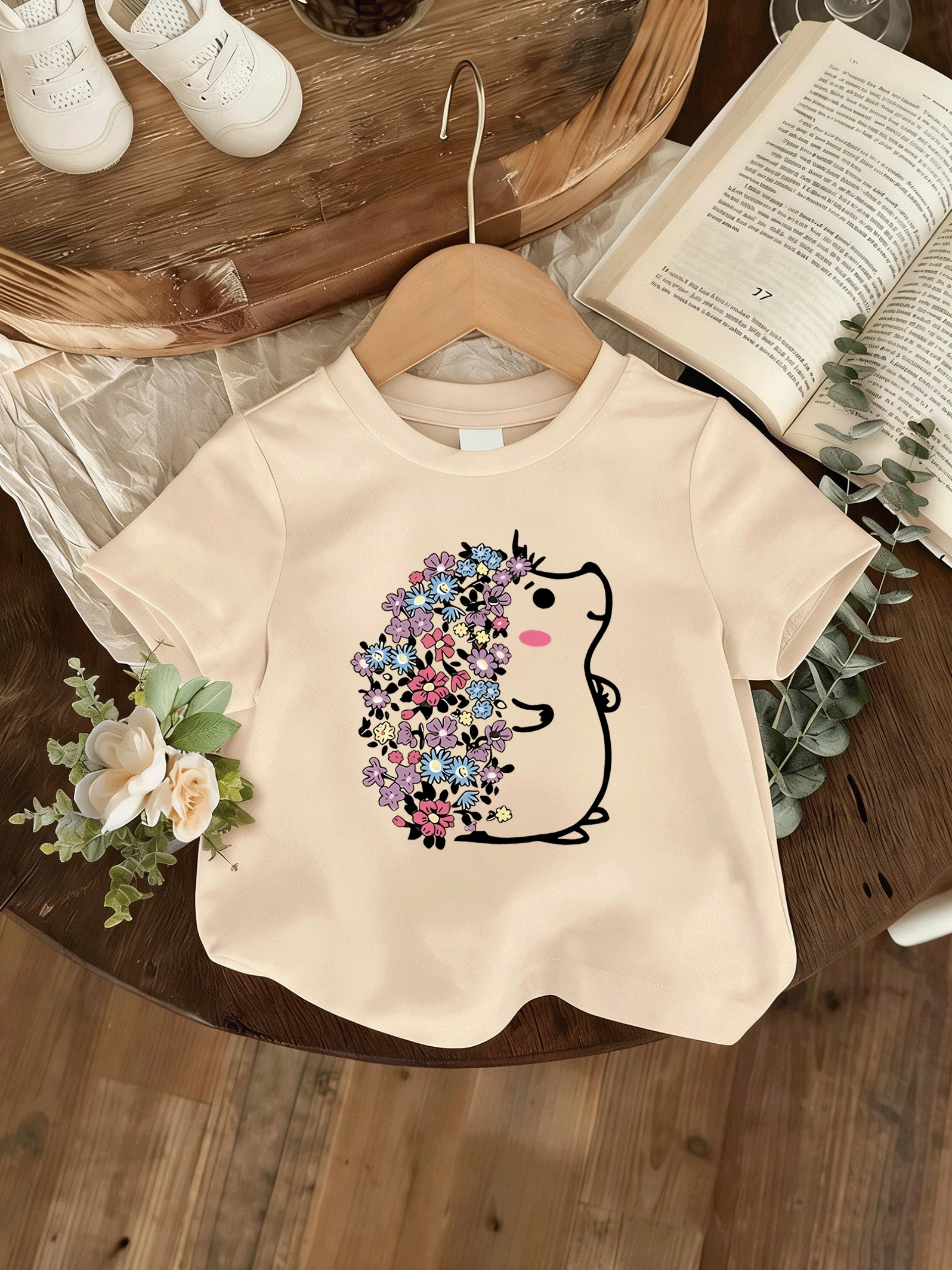 Young Girl Cute Hedgehog Print T-Shirt, Casual Round Neck Pullover, Summer