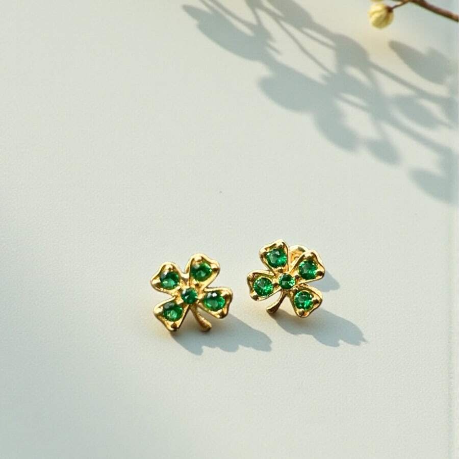 Women Fine Stud Earrings - 綠色 - 查看 1