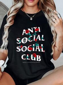 Red Roses Entwined With Bold Anti Social Club Text Creating A Striking Mix Of Romance And Rebellion Women's 100% Cotton Tshirt - 黑色 - 查看 6