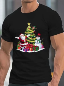 Árbol de Navidad decorado con estrella brillante rodeado de Papá Noel sonriente y muñeco de nieve alegre junto a coloridos regalos transmitiendo calidez y celebración festiva camiseta de hombre 100% algodón 220g - Negro - Ver 8