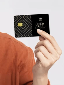 1 Stück Gold/Platin VIP Kreditkarten Dekorative Aufkleber, Luxuriös & Renommiert, Kreativ & Personalisiert Ultra-Dünner PVC Fingerabdruck-Schutzfilm für Kreditkarten, Kratzfest, Unisex, Geeignet für kleine Chipkarten, Bankkarten, Kreditkarten, Fahrkarten, Studentenausweise, DIY Dekoration, Abnehmbarer Aufkleber - Mehrfarbig - Übersicht 9