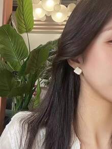 1 Pair Fashionable Geometric Square Stud Earrings, Suitable For Girls, Office And Party Jewelry - A Pair Of Earrings - View 2