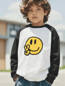 Boy's Clothing, A Black And White Smiling Boy Patterned Long-Sleeved Pullover With A Loose Fit, Made Of Soft Material, Suitable For School, Vacation And Shopping. Cute Children's Clothing. - Black and White - View 4