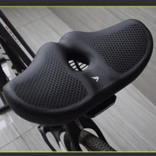 超大加高自行车鞍座，不对称鞍座设计，适用于山地车，加厚可折叠鞍座，高弹弹簧减震，性能卓越，超级柔软，加宽加厚，鞍座中间镂空设计透气，耐磨防水，易于清洁 - 彩色 - 查看 10