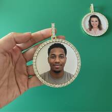 Customized Personalized Oversized Solid Photo Frame For Boys, Customized Photo Pendant With Full Diamond  Copper Jewelry, Customized Unique Necklace - 彩色 - 查看 10