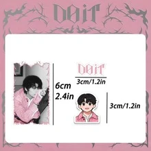 /Kpop/STAY/Skz 钥匙扣，DOIT 钥匙扣，粉色门形钥匙扣，双面亚克力钥匙扣，包包挂饰，水瓶挂饰，派对小礼物，圣诞礼物，生日礼物 - 彩色 - 查看 4