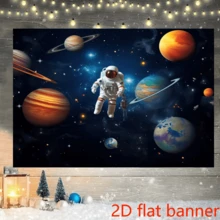 Banner plano 2D (1 peça), tecido com fundo de foguete extraterrestre e astronauta, ideal para decoração de mesa de bolo em festas de aniversário, banners, fundo para fotos, adereços para cabine de fotos e artigos para festas com temas de planetas e galáxias.