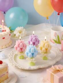 这款郁金香造型的手持花香蜡烛营造出浪漫的氛围，是特殊场合送给爱人的理想礼物。它是一款手工制作的花香蜡烛，装在香薰玻璃罐中，采用大豆蜡制成，散发着薰衣草的香气，并配有阳光捕捉器。 - A - 查看 2