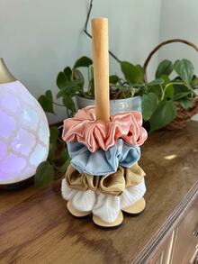 Vintage Hair Scrunchie Organizer: Handmade Scrunchie Holder, Cute And Practical Room Decor, Ideal For Birthday, Christmas, Or As A Fashionable Accessory For Bedroom Or Bathroom, Holiday Gift For Scrunchie Lovers - Item 3 - View 2