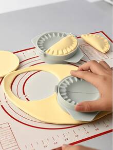 1pc Dumpling Mold, Pie Press, Suitable For Making Polish Pierogi, Mini Pies, Calzones, Turnovers, Chinese Dumplings, Kitchen Tool, Baking Supply, Kitchenware - Multicolor - View 3