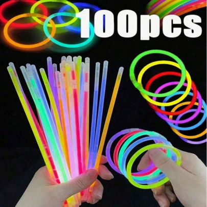 100 piezas/Paquete Palos luminosos multicolor, palos luminosos para fiestas, decoraciones para fiestas, palos luminosos de colores aleatorios de alta calidad y súper brillantes, palos luminosos de boda coloridos, brillo de larga duración de 8-12 horas, adecuados para fiestas, conciertos, bares, discotecas, juguetes con palos luminosos, suministros para fiestas con palos luminosos, regalos de Año Nuevo, recuerdos de fiestas de Año Nuevo