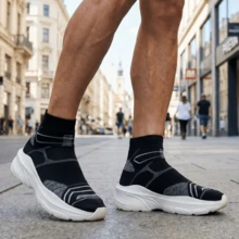 情侣款套脚厚底轻便透气编织网面休闲运动鞋、运动鞋、袜套鞋 - 黑色 - 查看 4