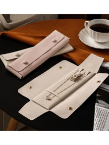 1 pieza Bolsa de almacenamiento de joyas portátil y súper suave con botón a presión, conveniente para viajar, puede almacenar collares y pulseras, proteger colgantes, accesorios de exhibición y empaque de joyas, bolsa de joyas para mujer, organizador de collares, artículo esencial para viajes y regreso a la escuela, decoración de habitación - Multicolor - Ver 5