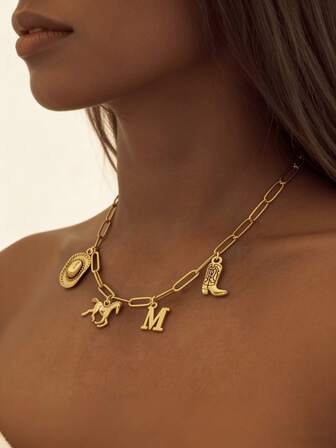 1 pieza Nuevo Clásico Inicial Occidental Botas de Vaquero Sombrero Colgante de Caballo Cadena de Clip de Papel de Acero Inoxidable Dorado Collar Colgante para Mujeres