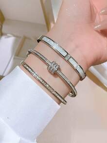 مجموعة 3/1 قطعة من أساور الفولاذ المقاوم للصدأ المرصعة بالراين، سلسلة الخصر الصغيرة، مجموعة أساور فاخرة خفيفة الوزن، مزينة بالراين، تصميم عصري، ألوان متنوعة، مقاومة للتلاف، مناسبة للاستخدام اليومي للنساء - فضي - مشاهدة 6