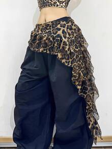 1件爵士舞荷叶边裙巾，独特豹纹腰带