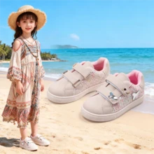 2-10 Years Old Girls Glitter Butterfly Decor Hook And Loop Soft Bottom Comfortable Flat Shoes, Easy To Wear And Take Off, Glitter Patchwork Casual Sneakers, Non-Slip Durable Sole Low-Top Fashion Cute Non-Slip Skate Shoes, Suitable For Outdoor Sports, Walking, Home, School, Running, All Seasons - Beige - View 4