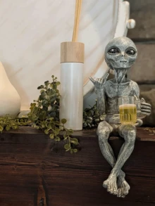 1个悬挂式外星人入侵“派对外星人”啤酒杯架，趣味外星人雕像，适用于家居或花园装饰、客厅或书房，最佳返校礼物 - 彩色 - 查看 6