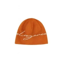 1pc Minimalist "Elegance" White Letter Knit Beanie Hat - Versatile Fashion Item For Autumn/Winter