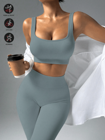 两件套无缝吊带背心和紧身裤，透气舒适，柔软亲肤，适合日常穿着、户外活动、运动健身，女士运动服套装，女士运动套装，紧身裤两件套