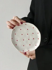 1pc/2pcs/4pcs Heart-Shaped Ceramic Dinner Plates, Round Plates For Home Breakfast, Bread, Steak, Pasta, Salad, Party Supplies, Valentine's Day Gift