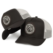 Texas Wind Country Trucker Cap With Curved Brim And Mesh Detail - 鏽棕色 - 查看 5
