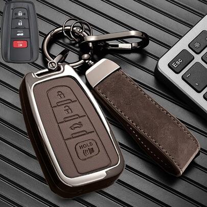 适用于凯美瑞、RAV4、普拉多、汉兰达、卡罗拉、CHR、皇冠、Avlon GT86 的高品质锌合金钥匙扣保护套 - 时尚黑色保护壳，带金属钥匙环和仿纹理，汽车钥匙保护套 | 精致钥匙扣 | 高品质钥匙扣套，汽车钥匙保护器