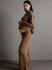 2026 Spring New Large Women's Outdoor Set (Pregnant), Loose Solid Color Knitted Sweater Set For Pregnant Women - Long Sleeve Round Neck Irregular Hemp Sweater And Wide Leg Pants With Split Hem, Autumn/Winter Casual Wear, Casual Sportswear, Suitable For Early/Late Pregnancy | Loose Knitted Set | Comfortable Two Piece Set For Pregnant Women, Women's Knitted Sweater, Women's Sportswear Set, Large Women's Set - 棕色 - 查看 3