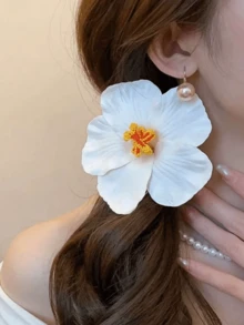 3件套扎染花朵发夹，红、黄、白三色，9厘米，时尚百搭，优雅高端，简约纯色侧夹，适合日常通勤、休闲、派对、度假、马尾辫、发髻、洗脸、化妆等场合，可用作服装配饰，搭配女士度假装，也可用作发夹、发卡、发饰、新年装饰、波西米亚风、夏威夷风发饰。 - 彩色 - 查看 9
