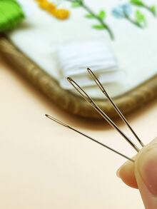 20pcs Gold Tail Hand Sewing Needles With Pink Needle Case, For Embroidery Or Sewing - Multicolor - View 3