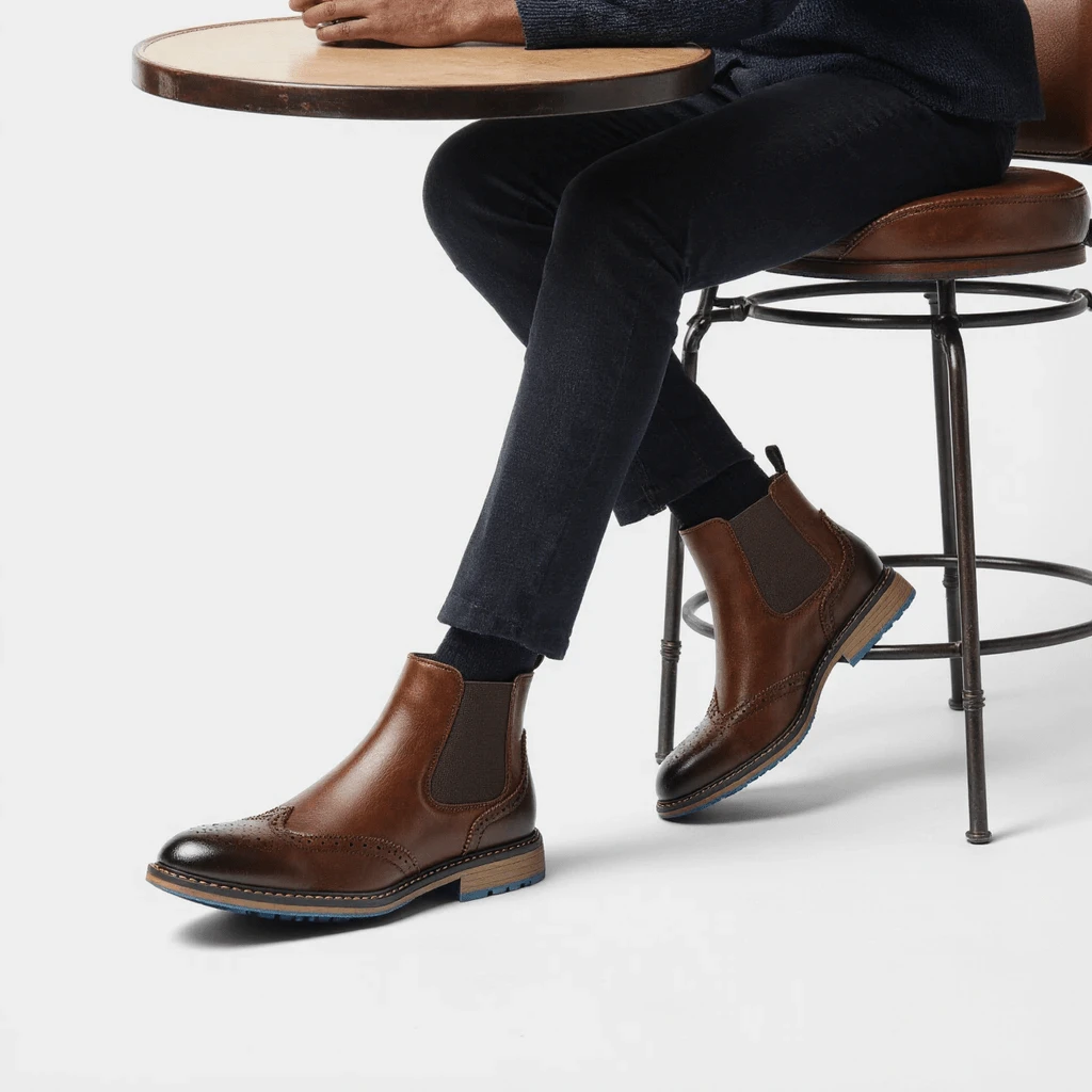Men's Chelsea Boots Brogue Print Upper Dual-Color Rubber Sole Anti-Slip Wear-Resistant Commute Business Vintage Style Boots - Burgundy - View 1