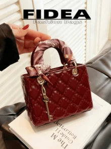 绗缝 PU 菱形图案迷你手提包，休闲百搭女士单肩包/斜挎包，优雅妈咪包 - 酒紅色 - 查看 3