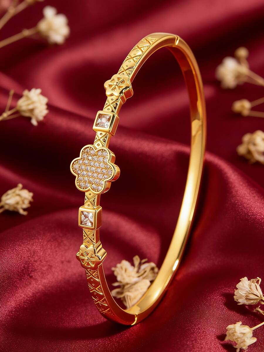 1pc Luxury Plum Blossom Copper Bracelet, Inlaid With Gemstone Floral Elements, Featuring Traditional Chinese Texture Design And Adorned With Captivating Golden Accents. Elegant Accessory For Commuting Or Dates. - Gold - View 1