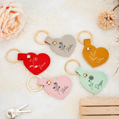 1pc Customized Heart-Shaped PU Leather Keychain, Creative Mini Backpack Pendant, Cute PU Heart Ornament, Gift For Daughter, Mom, Classmates, Teachers, Handmade Faux Leather Keychain, Unique Gift With Engraved Name, Suitable For Women, Graduation, Bridesmaid, Teacher's Day