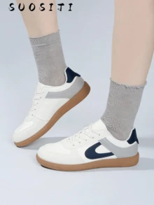 2026新款女士平底休闲舒适运动鞋 - 藍白色 - 查看 8