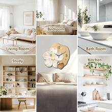 1个木质静音无滴答大号挂钟，米色背景上饰有白色花朵图案，尺寸可选11.81-15.75英寸，电池供电（不含电池），非常适合卧室、客厅、书房、阳台等场所，是圣诞节、新年、母亲节、父亲节、婚礼、送给朋友和家居装饰的绝佳礼物。