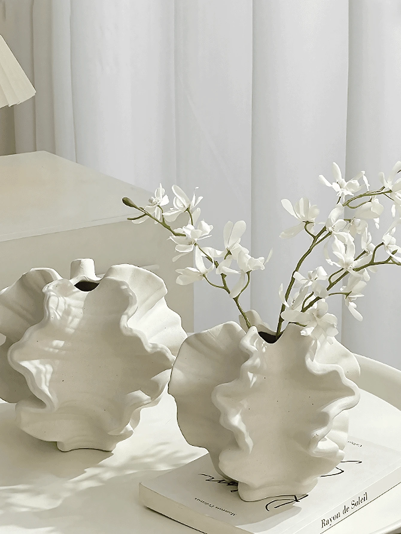 Korallen Vase Dekoration, luxuriöse florale dekorative Vase, moderne Vase, geeignet zum Aufstellen auf Schreibtischen, in Wohnzimmern, auf Couchtischen, in Büros und für Hochzeiten, ideal für Zuhause, Schlafzimmer Dekoration - Verschiedenfarbig - Übersicht 1