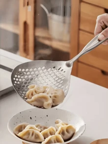 1个大号不锈钢滤网，耐用厨房滤网，适用于烹饪、家居装饰、夏季、厨房用具、厨房筛网、过滤网、粗网过滤器、沥水网、油渣分离器、厨房勺，适用于煎炸、火锅、烹饪和烘焙，易于沥水，耐热，可用洗碗机清洗，非常适合餐厅和家庭使用。 - 彩色 - 查看 13