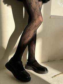 1pc Toddler Girls' Butterfly Hollow Out Tights Bottoming Pants, Suitable For Daily Life