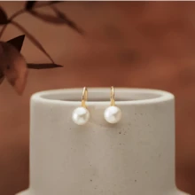 金色精致钩式简约淡水珍珠耳环，伴娘礼物，婚礼首饰，送给爱人的生日礼物 - 白色 - 查看 8